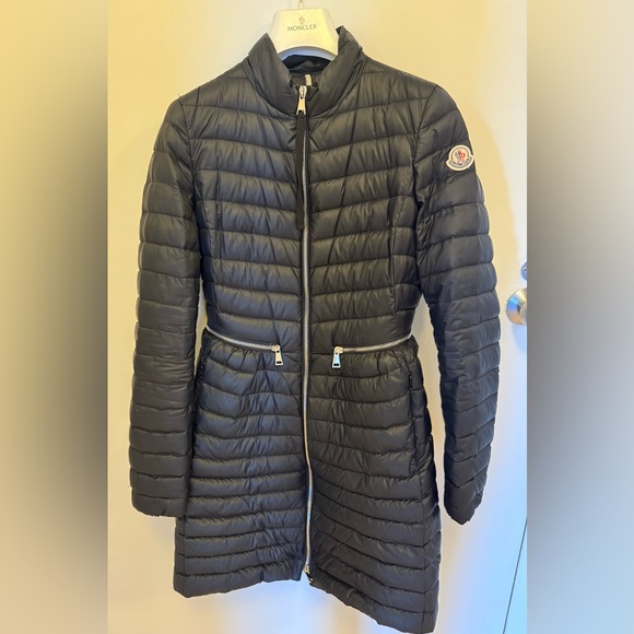 Moncler Women's Black lightweight Quilted Jacket - Picture 1 of 11